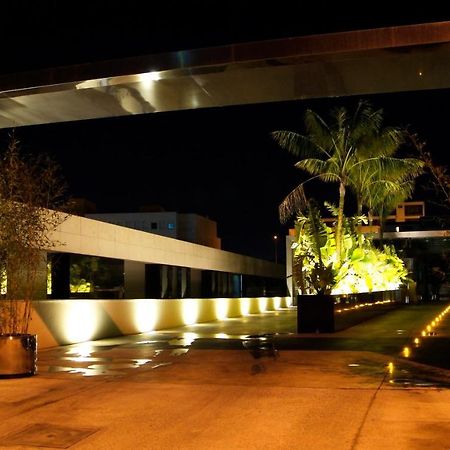 Motel Flamingo Perafita Экстерьер фото