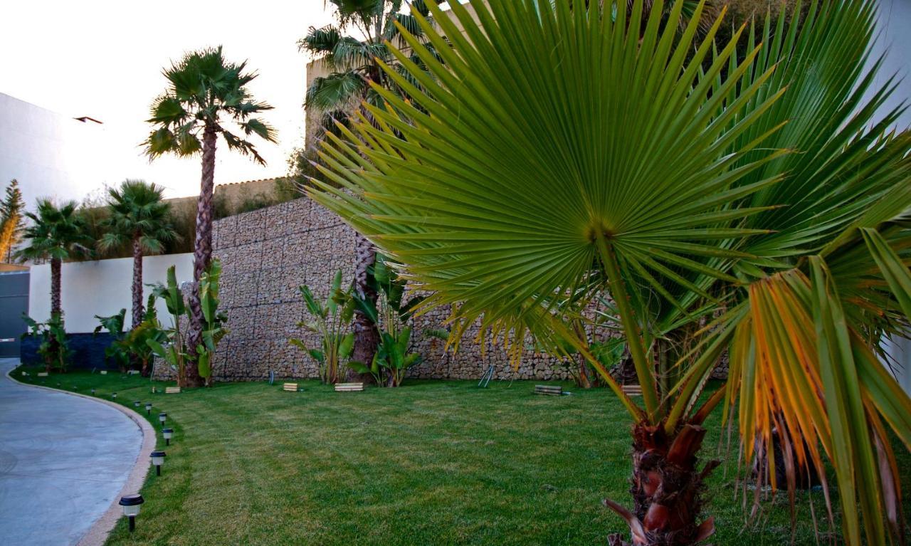 Motel Flamingo Perafita Экстерьер фото