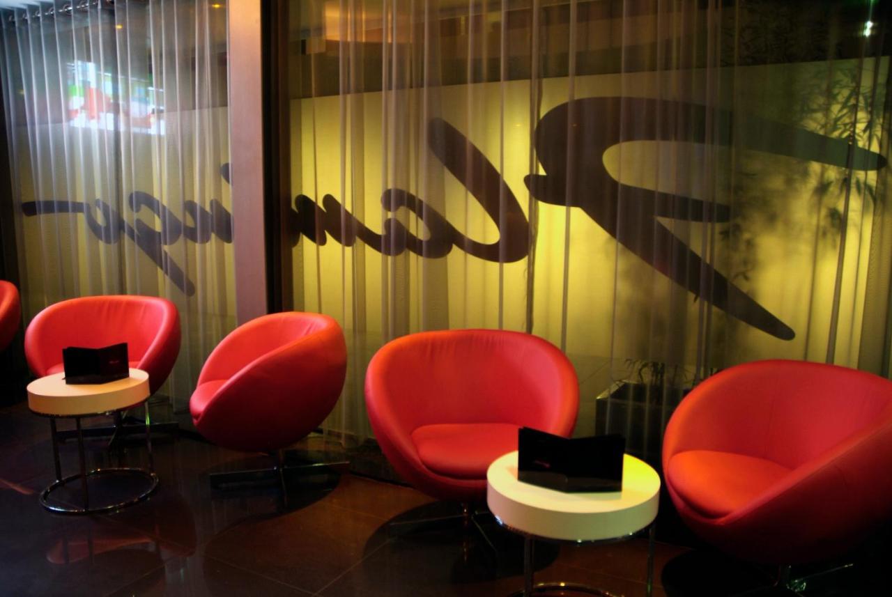 Motel Flamingo Perafita Экстерьер фото